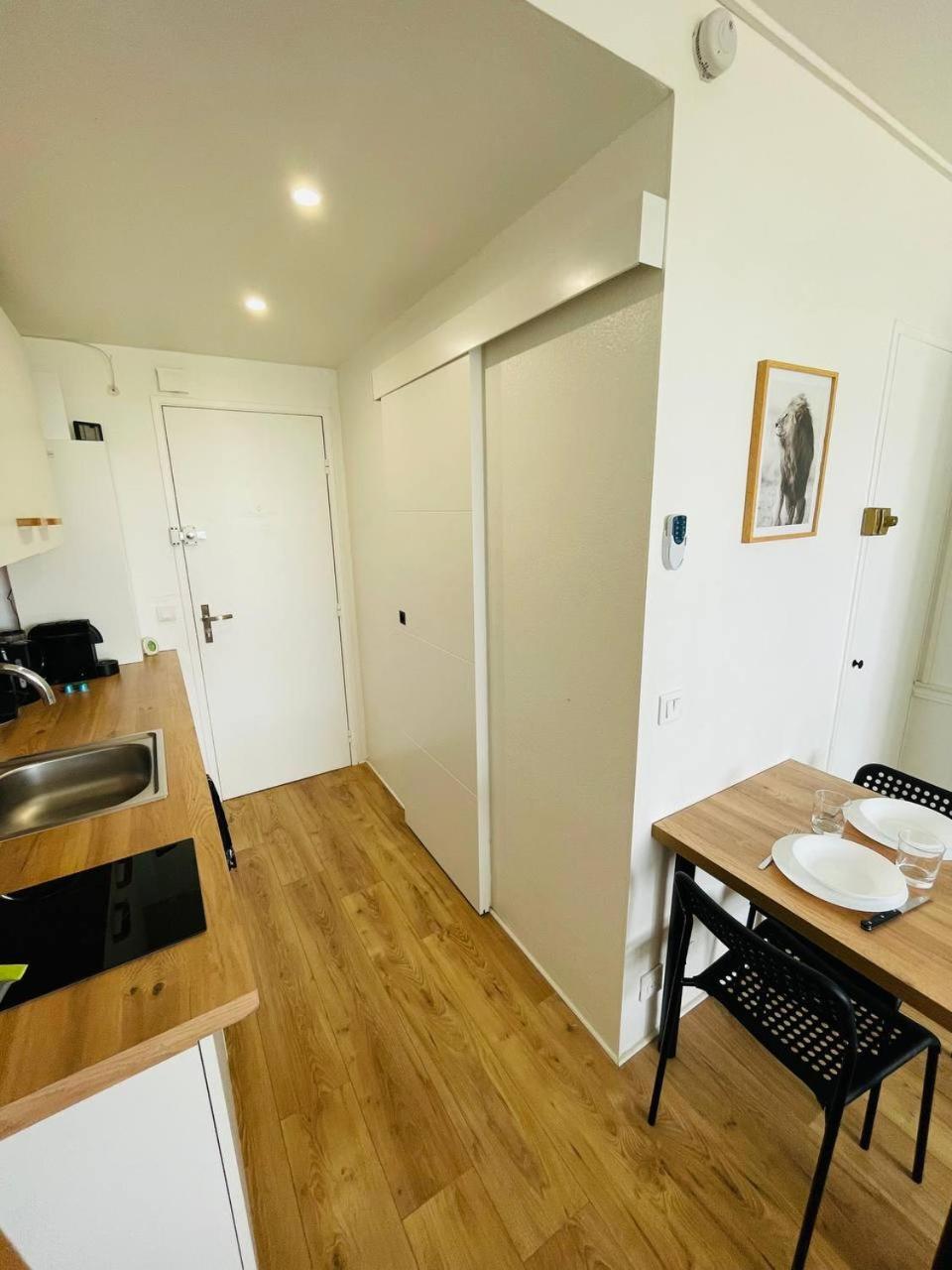 Superbe Appartement Front De Mer Villeneuve-Loubet Zewnętrze zdjęcie